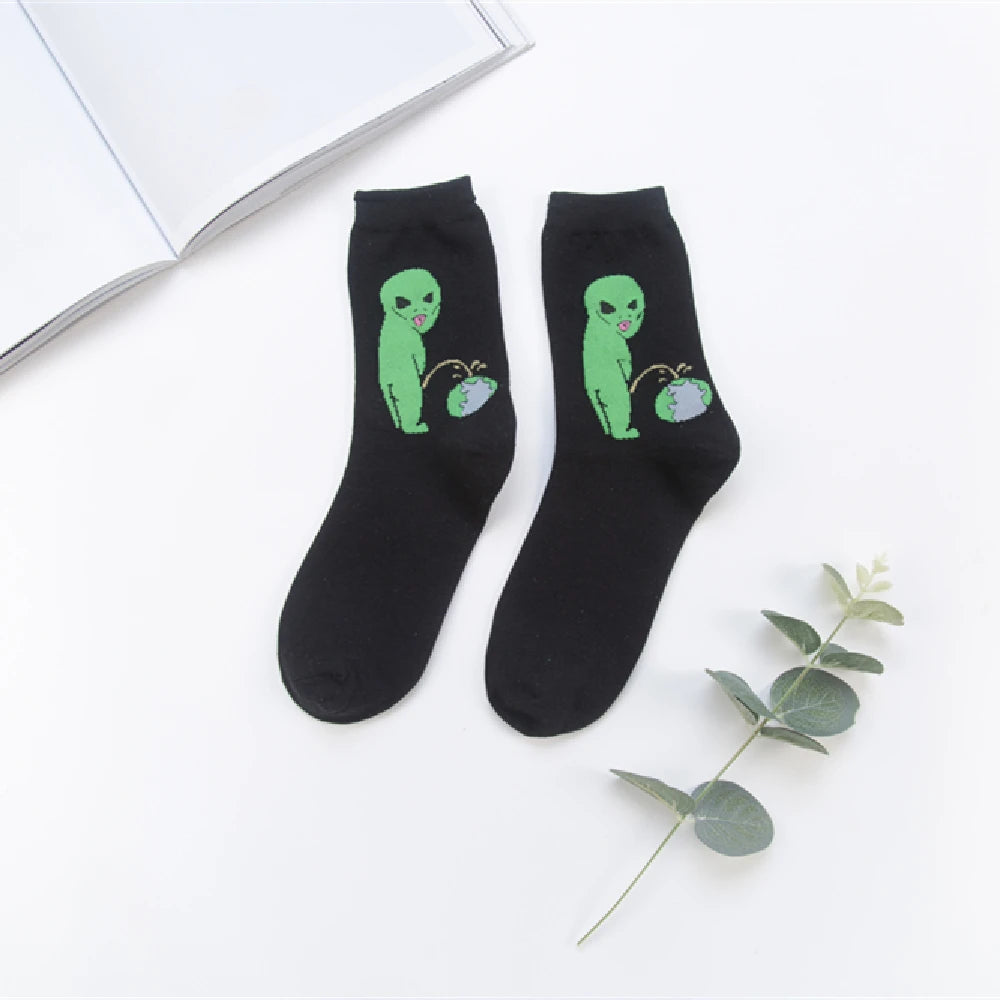 Unisex Summer Fashion Cartoon Cat Art Funny Alien Planet Autumn Winter Creative Soft Cotton Hipster Couples' Socks Dropship