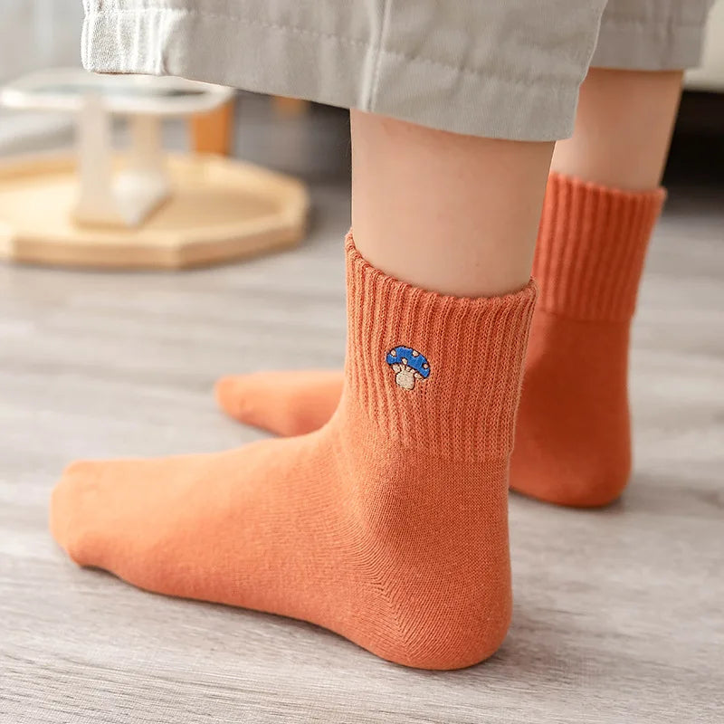 Women's Harajuku Solid Color Socks Lovely Girl Vegetable Embroidery Mushroom Cotton Socks Kawaii Funny Casual Socks