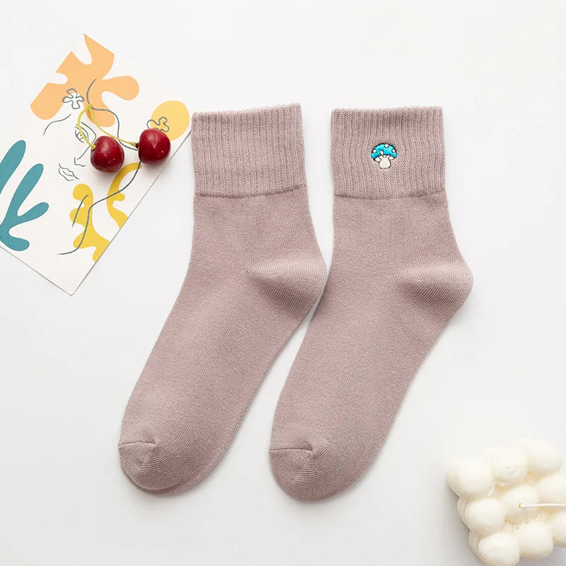 Women's Harajuku Solid Color Socks Lovely Girl Vegetable Embroidery Mushroom Cotton Socks Kawaii Funny Casual Socks